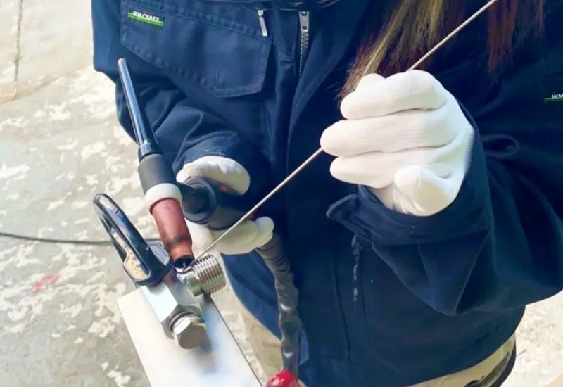 業績好調に伴い現場作業員大募集